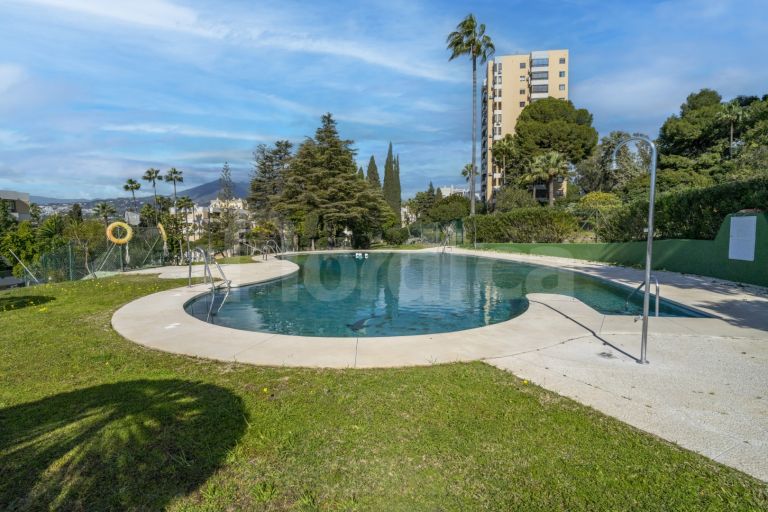 Apartamento con excelente ubicación cerca de servicios