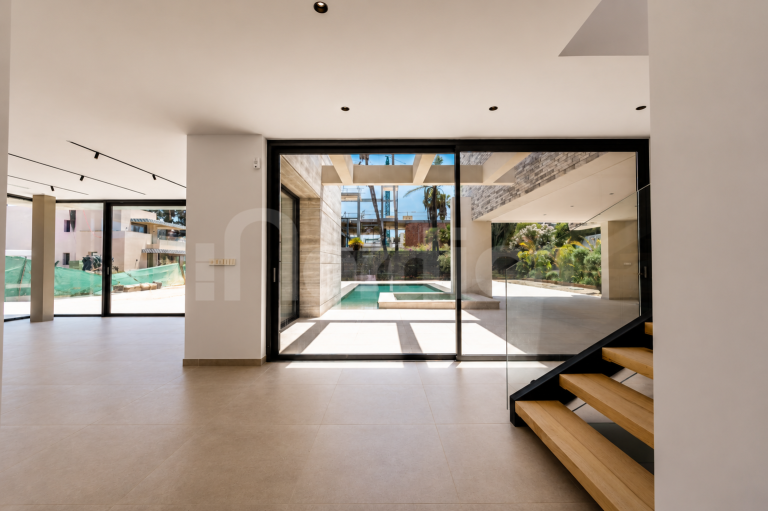 Villa en venta en Cortijo Blanco