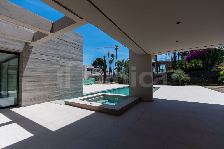 Villa en venta en Cortijo Blanco