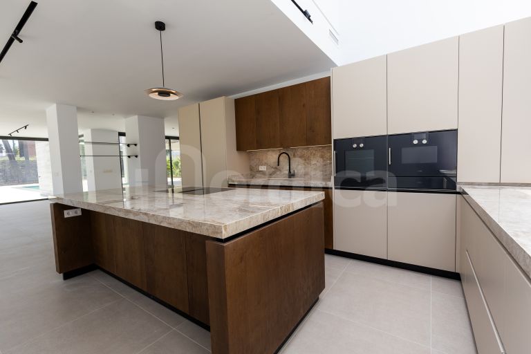 Villa en venta en Cortijo Blanco