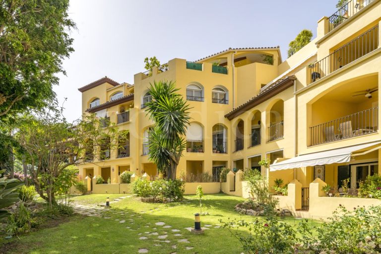 Lägenhet till salu i Guadalmina Alta