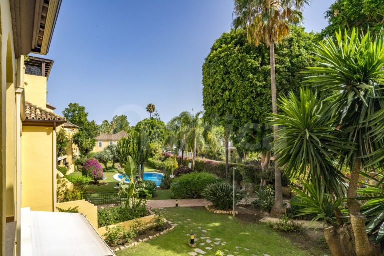 Apartamento en venta en Guadalmina Alta