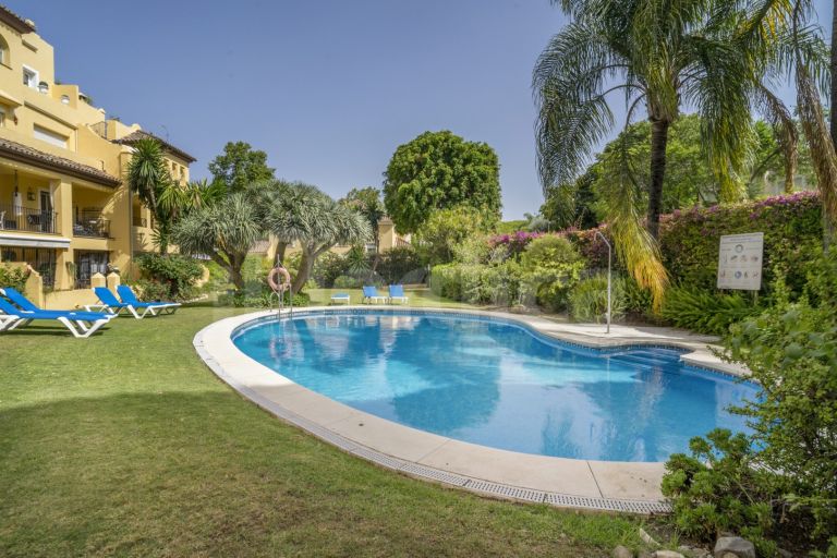 Apartamento en venta en Guadalmina Alta