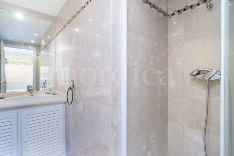 Ático en venta en Magna Marbella