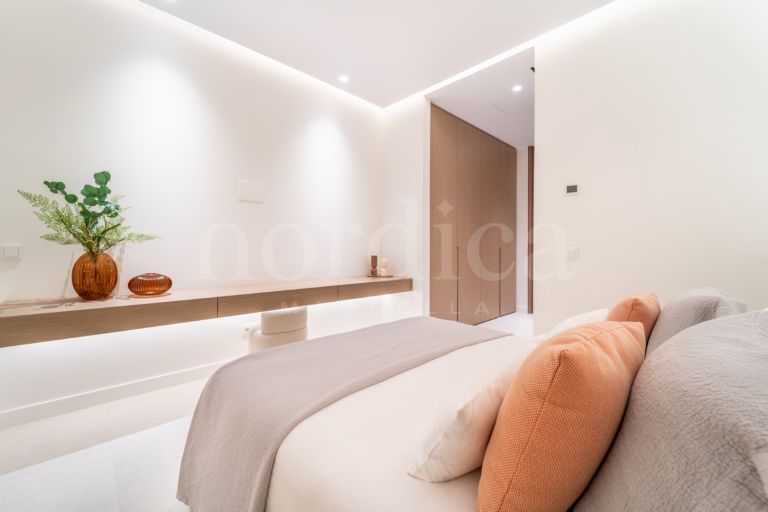 Villa till salu i Los Monteros Playa