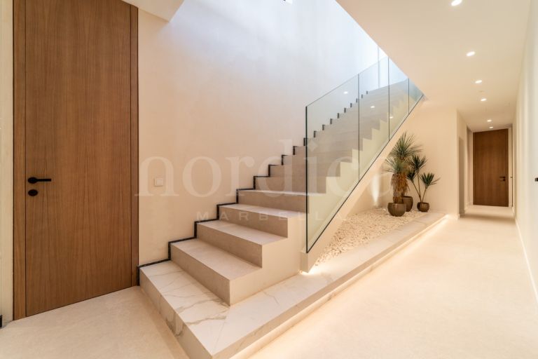 Villa till salu i Los Monteros Playa