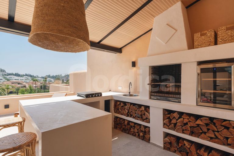 Duplex Penthouse for sale in La Cartuja del Golf