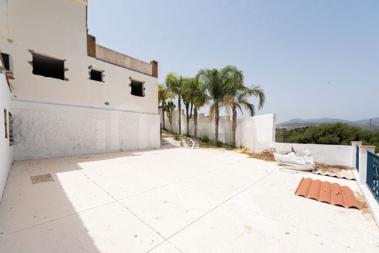 Villa for sale in Bahia Dorada