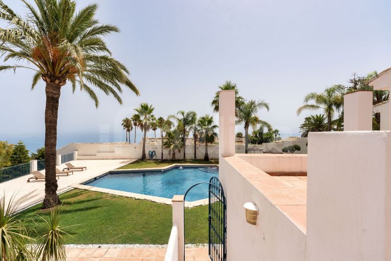 Villa for sale in Bahia Dorada