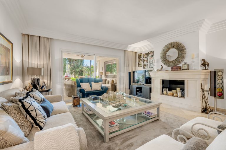 Apartamento en venta en Las Alamandas