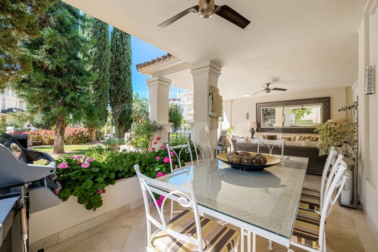 Apartamento en venta en Las Alamandas