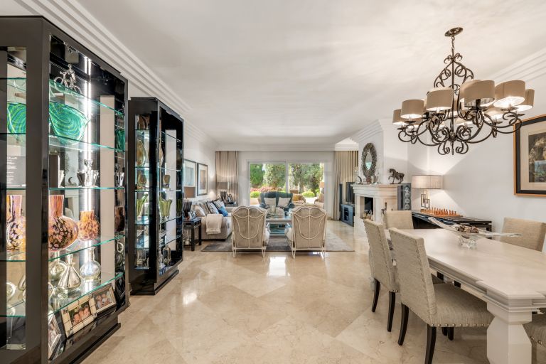 Apartamento en venta en Las Alamandas