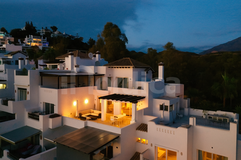 Atico Duplex en venta en Las Tortugas de Aloha