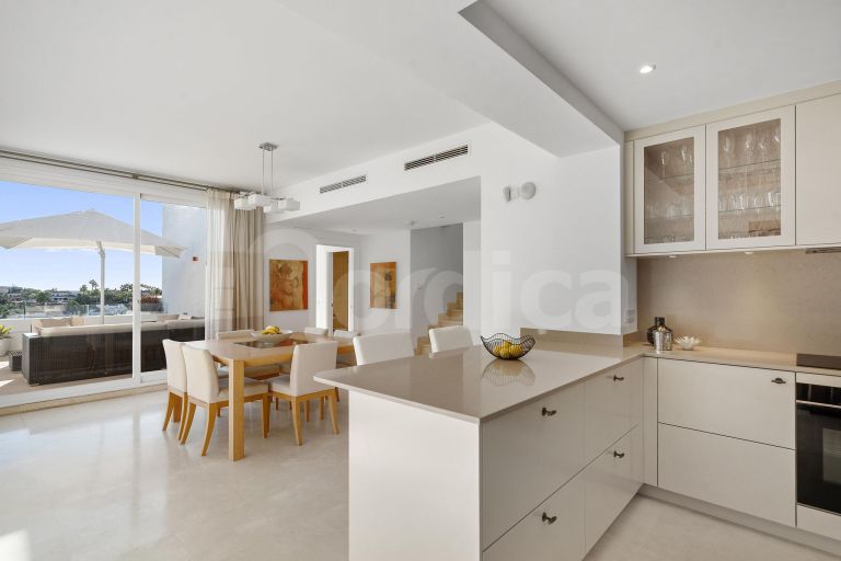 Atico Duplex en venta en Las Tortugas de Aloha