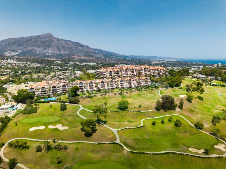 Lägenhet till salu i Magna Marbella