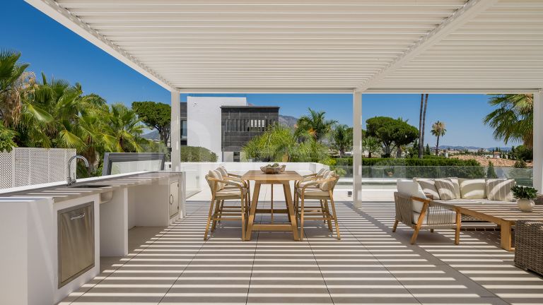 Villa zu verkaufen in Las Brisas
