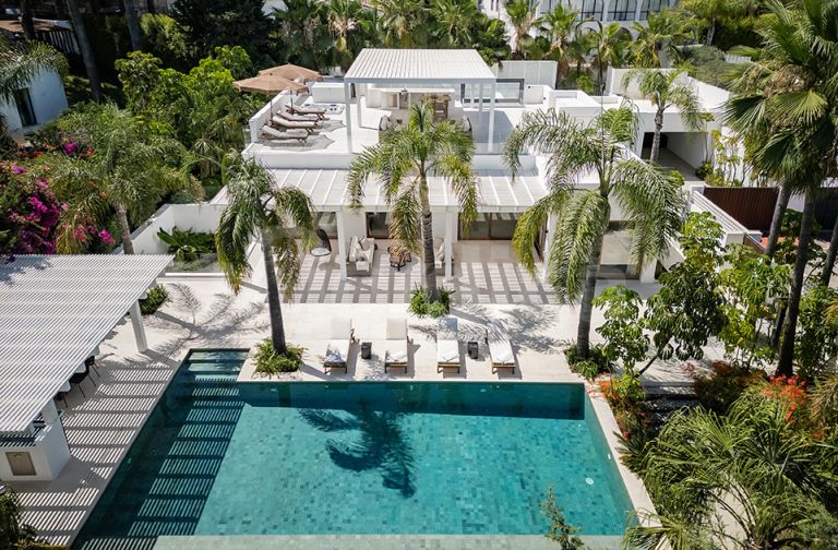 Villa zu verkaufen in Las Brisas
