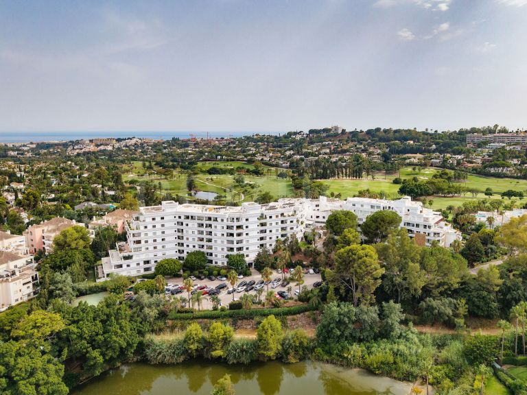 Penthouse for sale in Hotel del Golf