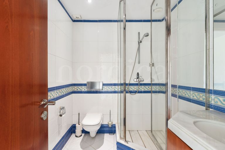 Penthouse for sale in Hotel del Golf