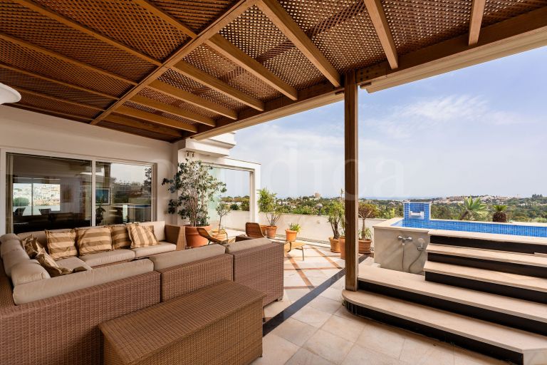 Penthouse for sale in Hotel del Golf