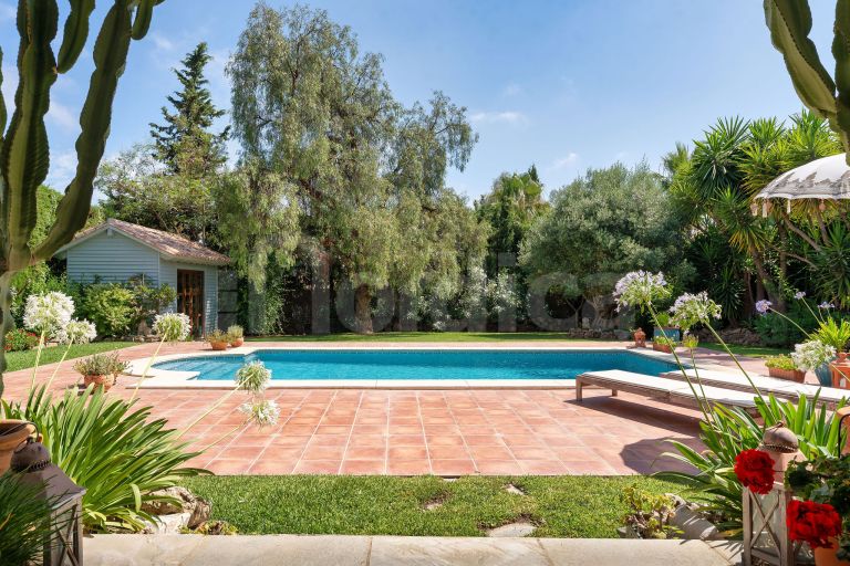 Villa zu verkaufen in Marbella Country Club