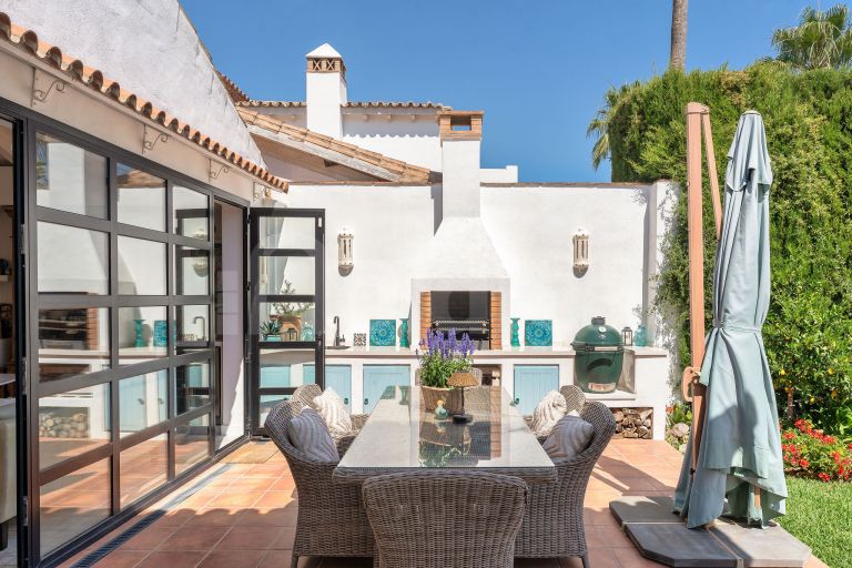 Villa zu verkaufen in Marbella Country Club