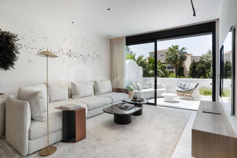 Zweistöckiges Penthouse zu verkaufen in