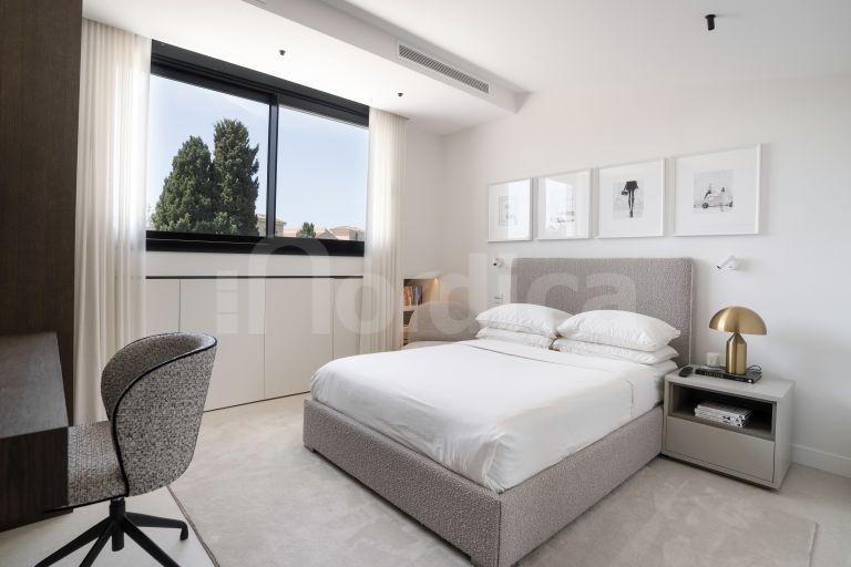 Zweistöckiges Penthouse zu verkaufen in