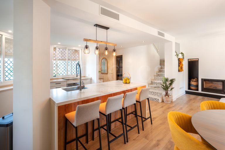 Town House for sale in Soleuropa