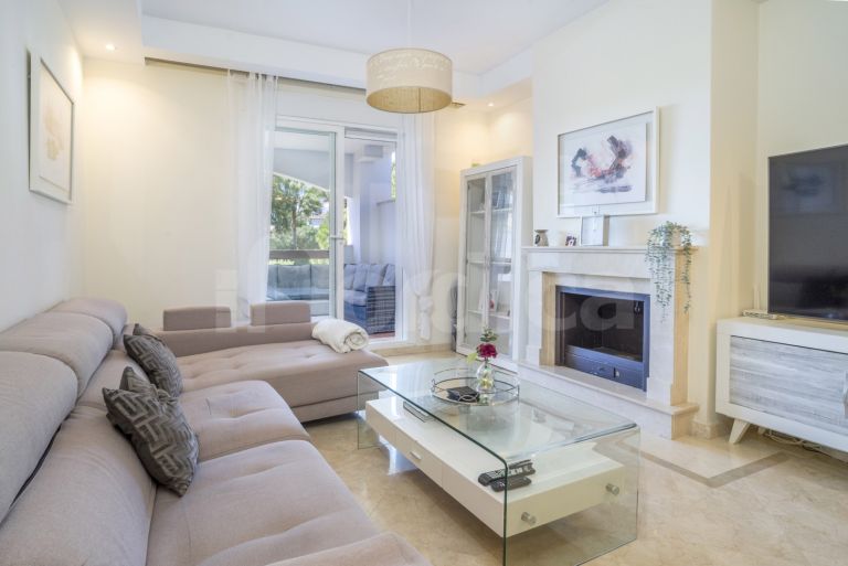 Appartement rez de chaussée a vendre à Aloha Royal