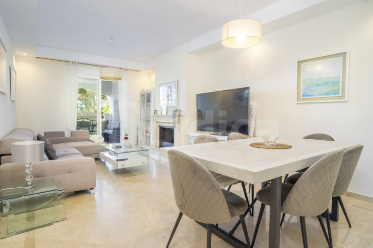 Appartement rez de chaussée a vendre à Aloha Royal
