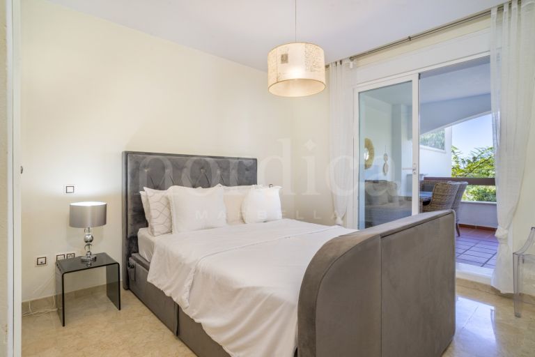 Appartement rez de chaussée a vendre à Aloha Royal
