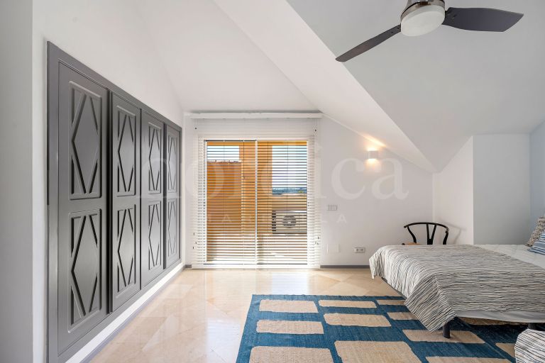 Duplex Penthouse a vendre à Aloha Park