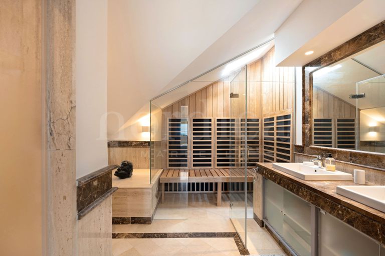 Duplex Penthouse a vendre à Aloha Park