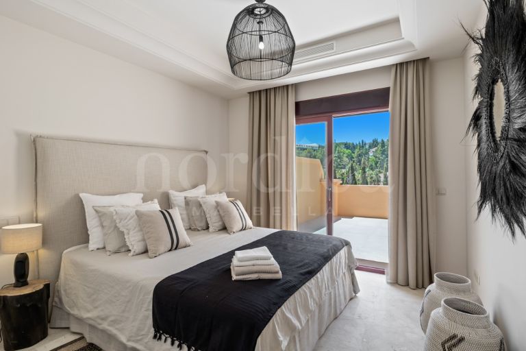 Semi Detached Villa for sale in La Alzambra