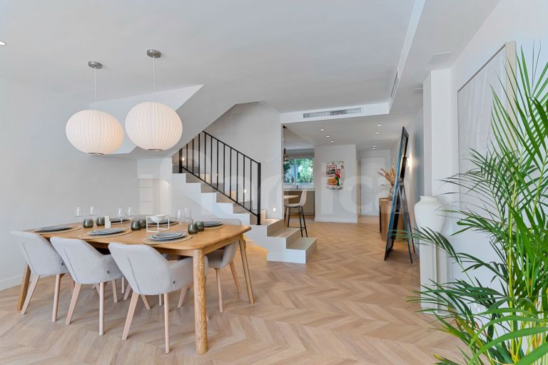 Maison de Ville a vendre à Nagüeles
