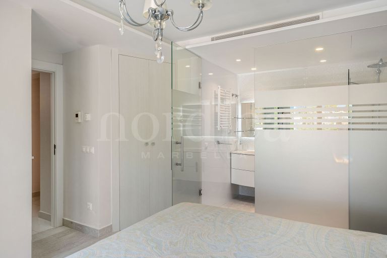Villa en venta en Nueva Andalucia