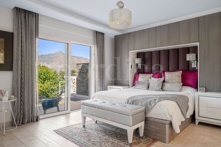 Villa en venta en Nueva Andalucia
