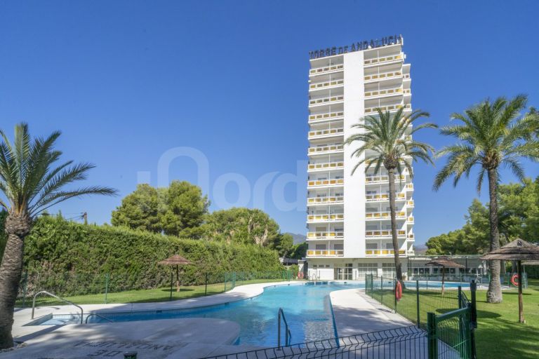 Apartamento en venta en Torre de Andalucia