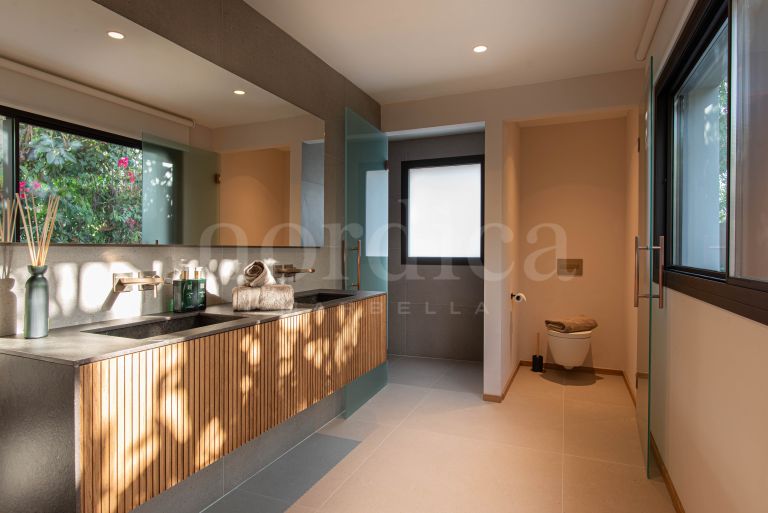 Villa till salu i Guadalmina Alta