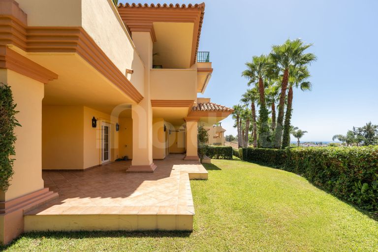 Ground Floor Apartment for sale in Cumbres del Rodeo