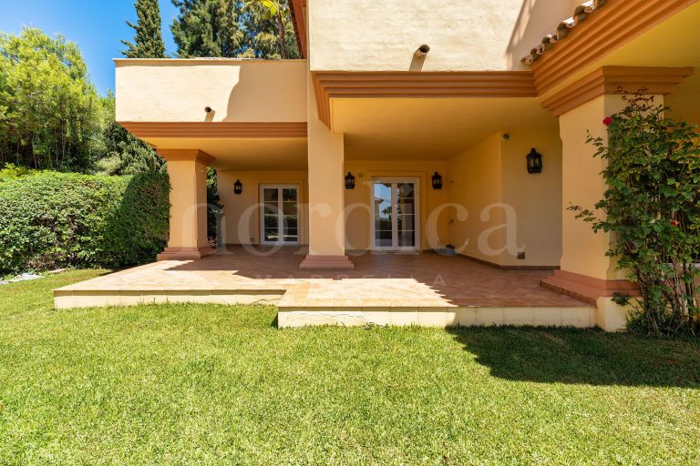 Appartement rez de chaussée a vendre à Cumbres del Rodeo