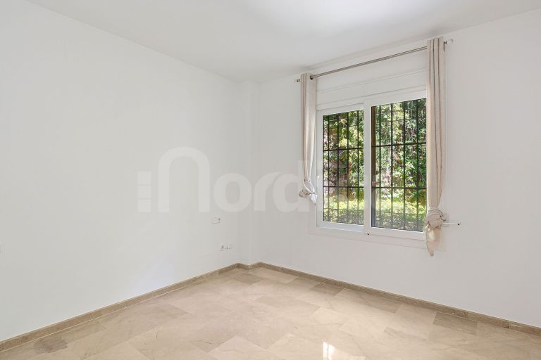 Ground Floor Apartment for sale in Cumbres del Rodeo