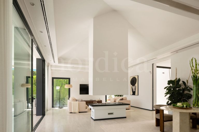 3 bedroom villa close to the beach