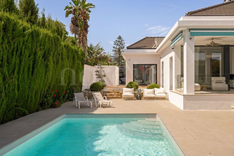 3 bedroom villa close to the beach