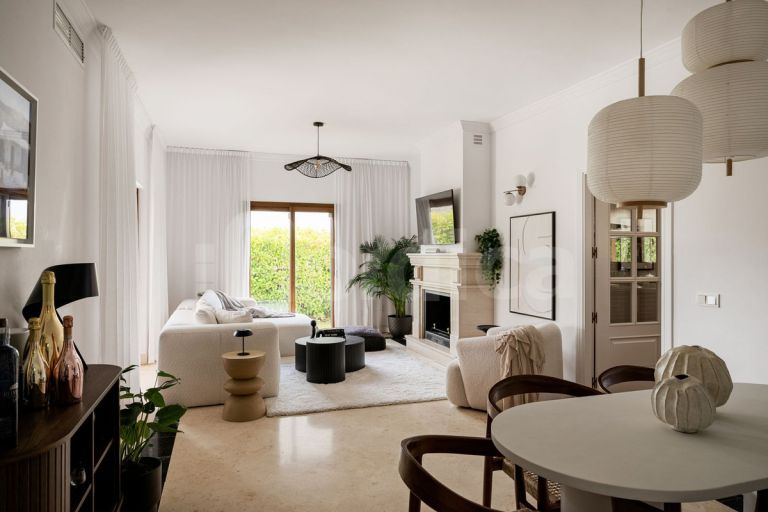 Villa till salu i Rocio de Nagüeles