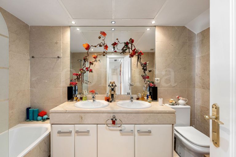 Duplex Penthouse a vendre à Palacetes Los Belvederes