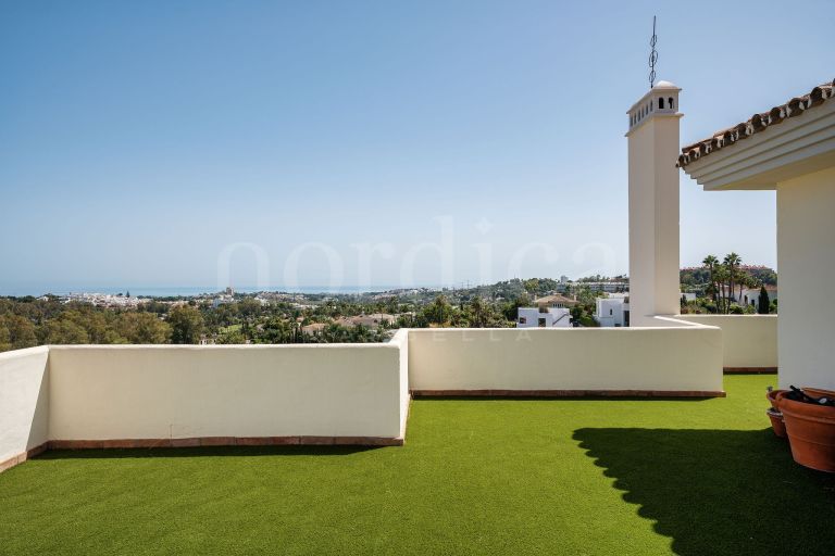 Duplex Penthouse a vendre à Palacetes Los Belvederes