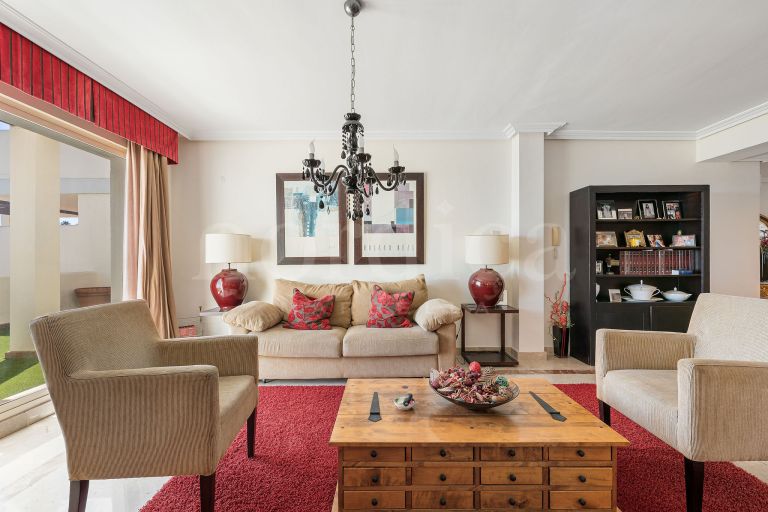 Duplex Penthouse a vendre à Palacetes Los Belvederes