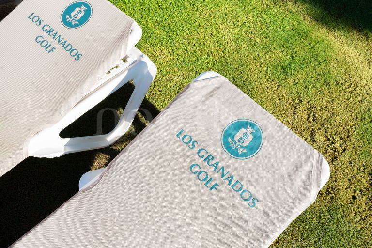Lägenhet till salu i Los Granados Golf